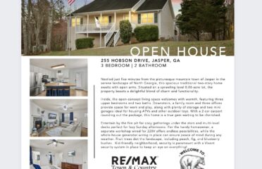 Julia Krusac | The Mountain Team Real Estate Team | RE/MAX Town & Country