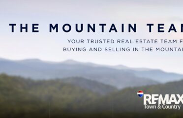 Julia Krusac | The Mountain Team Real Estate Team | RE/MAX Town & Country