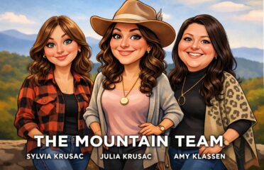 Julia Krusac | The Mountain Team Real Estate Team | RE/MAX Town & Country