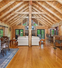Amy Klassen | The Mountain Team | RE/MAX Town & Country