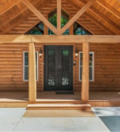 Amy Klassen | The Mountain Team | RE/MAX Town & Country